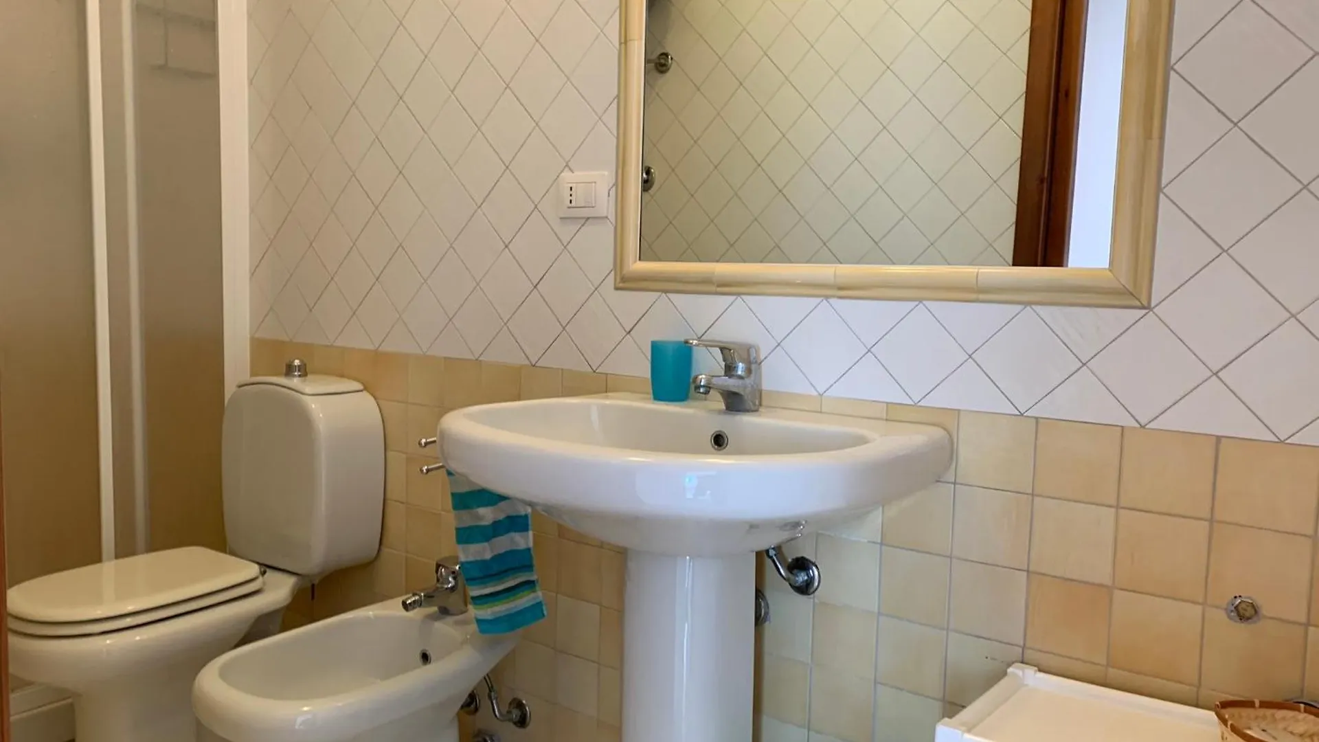 Апарт отель Residenza Lucia Санта-Тереза-Галлура Италия