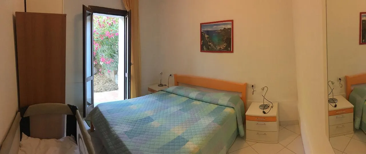 Aparthotel Residenza Lucia Santa Teresa Gallura 0*,  Itálie